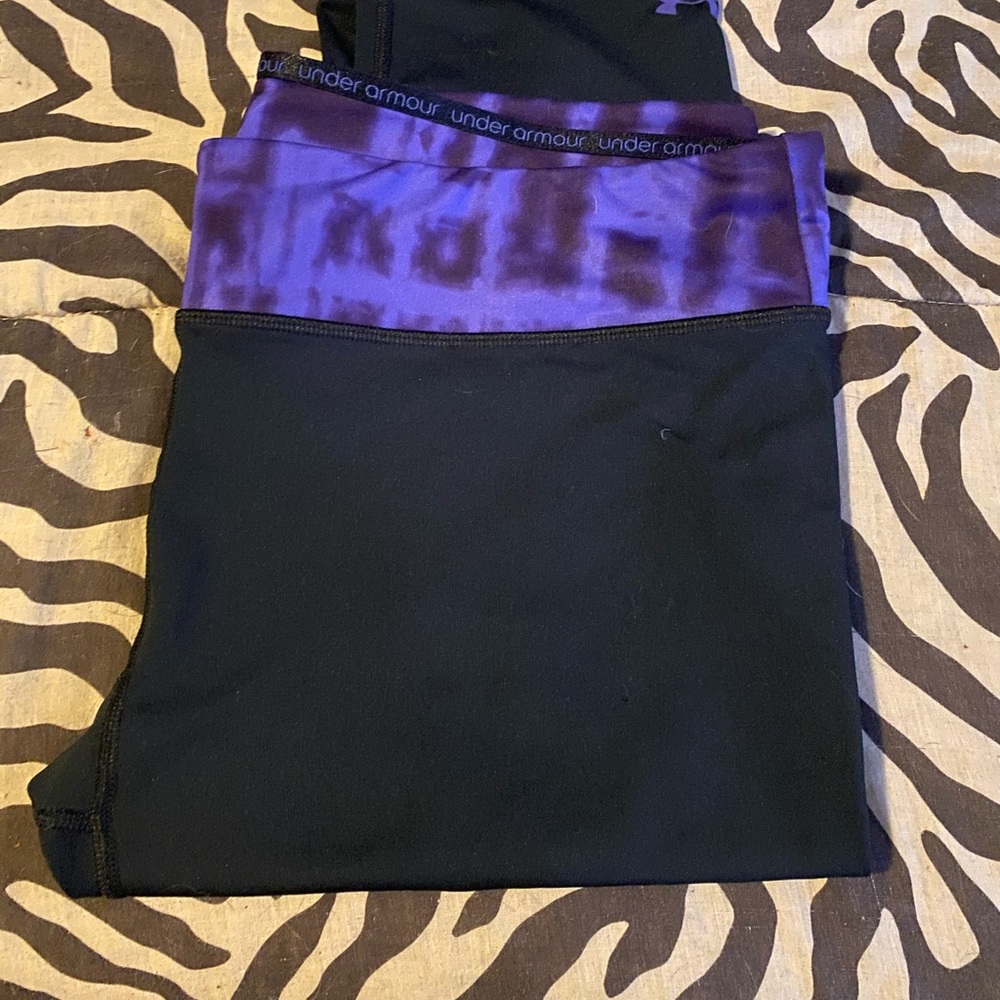 Under Armour heat gear XL fitted Capri